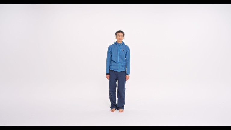 농사짓는 몸_ 듣는 산책  작품1) 듣는 산책2025_움직임 I (비디오 _ 소요시간 25분 30초)